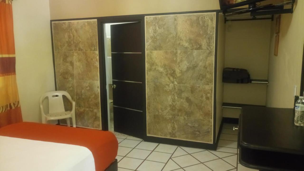 Hotel Brambila Union de Tula Dış mekan fotoğraf